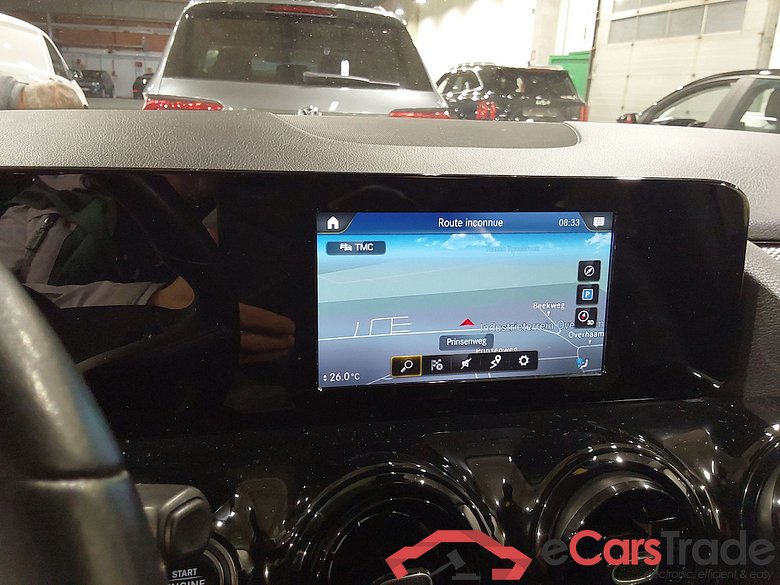 Mercedes GLA 180 Aut. Navi 1/2 Leather KeylessGo Camera Klima PDC ... #6