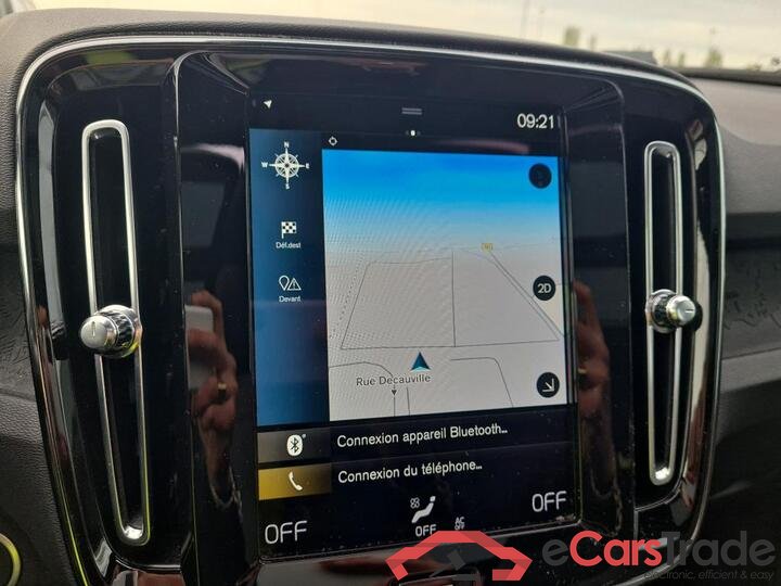 Volvo XC40 1.5 T4 Plug-In Hybrid Aut. Pano LED-Xenon Virtual ACC Navi KeylessGo Camera Klima PDC ... #6