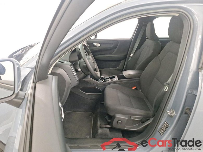 VOLVO XC40 1.5 T2 ESSENTIAL AUTO #5