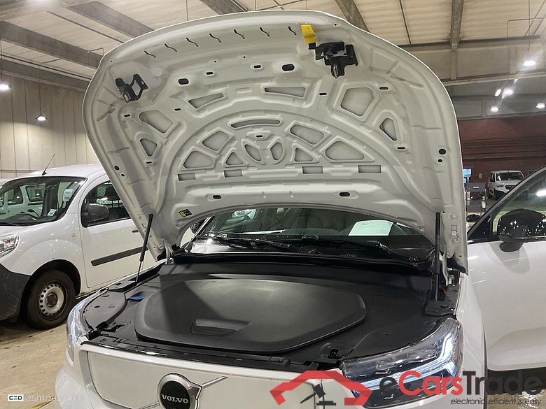 VOLVO XC40 BEV 78KWH RECHARGE TWIN PRO #6