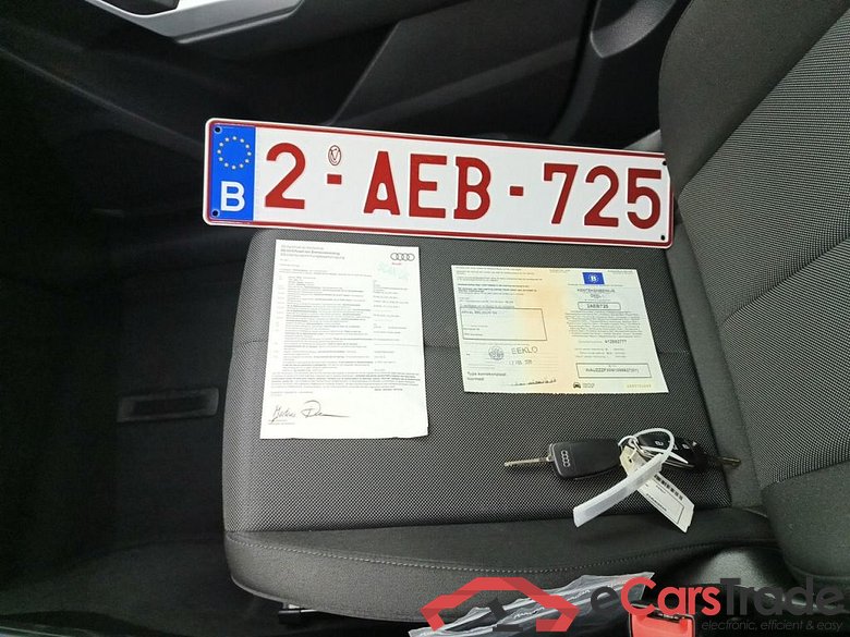 Audi Q3 Sportback 35 TDI S tronic S Line Business Ed 5d #4
