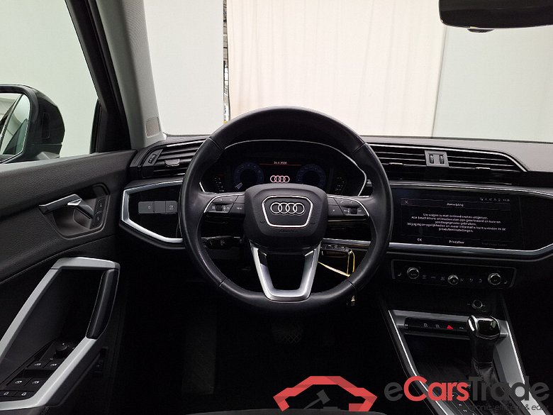 Audi, Q3 '18, Audi Q3 35 TFSI S tronic Advanced 5d #5