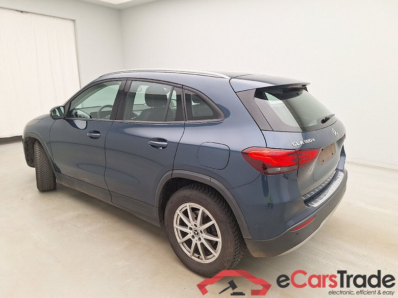 Mercedes GLA 180d Aut. Widescreen Navi 1/2 Leather KeylessGo Camera Klima PDC ... #4