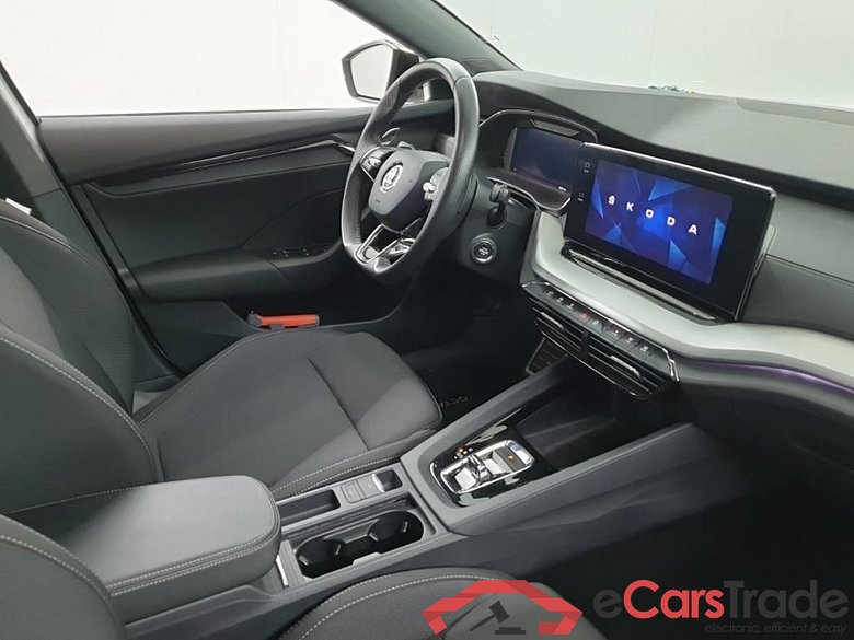 SKODA Octavia Combi 1.0 TSI e-TEC MHEV DSG Sport Business 5D 81kW #6