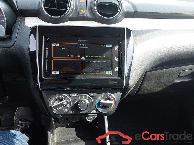 Suzuki Swift 1.2 DualJet Mild-Hybrid Privilège Display Klima PDC ... #5