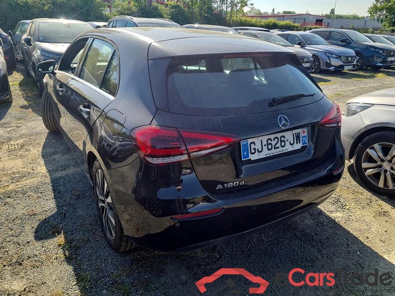 Mercedes A 180d Aut. LED-Xenon Widescreen Navi 1/2 Sport-Leather KeylessGo Camera Klima PDC ... #3