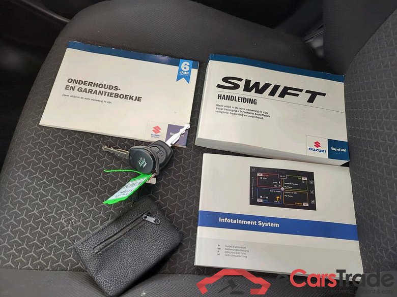 Suzuki Swift 1.2 Smart Hybrid Select 5d #4