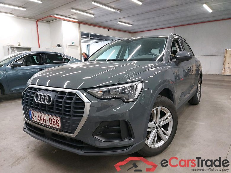 AUDI - AUD Q3 35 TDI S Tronic Business Edition 150PK Business Edition #1