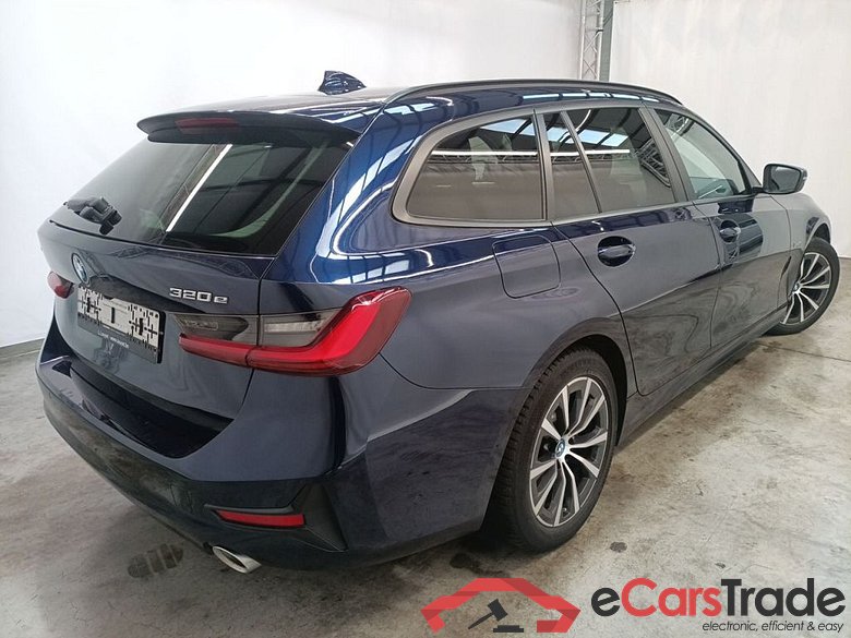 BMW 3 Reeks Touring 320e (150 kW) 5d #2