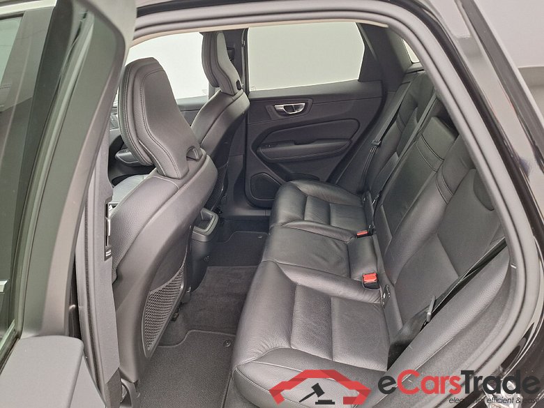 Volvo, XC60 '17, Volvo XC60 D4 120kW Geartronic Momentum Pro 5d #4