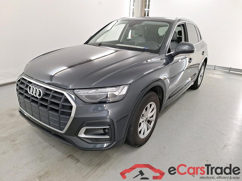 AUDI Q5 2.0 30 TDI S TRONIC BUS. ED. ATTRACTION
