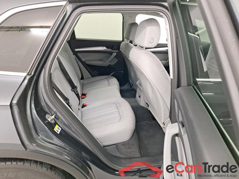 AUDI Q5 2.0 30 TDI S TRONIC BUS. ED. ATTRACTION #6