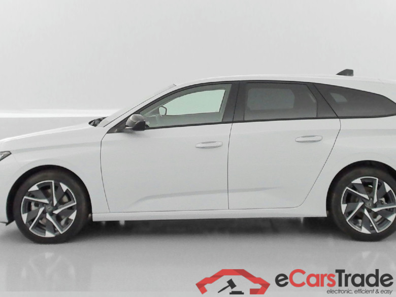 Peugeot 308 SW Allure 1.2 Hybrid 145ch #4