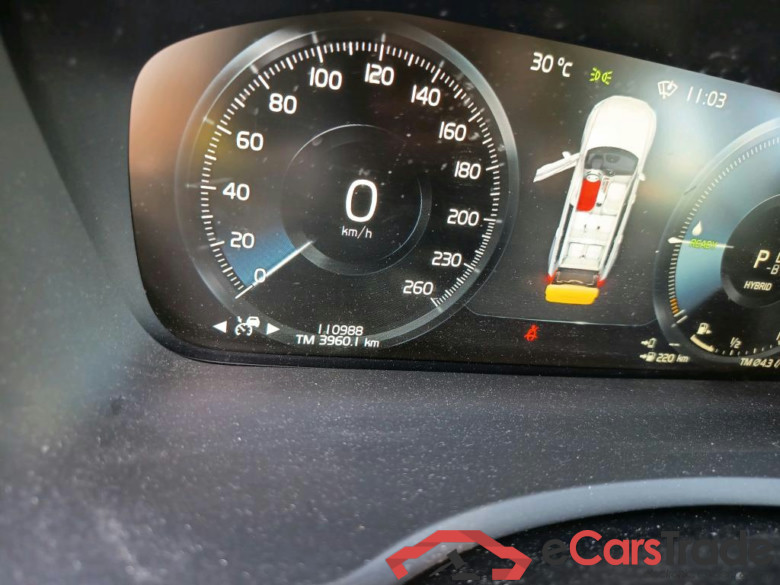 VOLVO XC90 / 2019 / 5P / todoterreno 2.0 T8 AWD Recharge Inscription Exp Auto #5