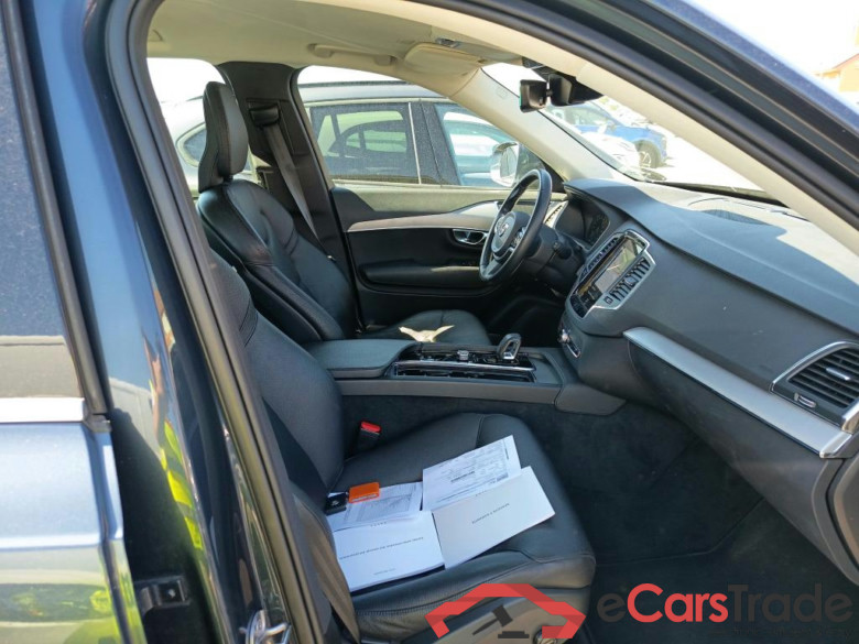 VOLVO XC90 / 2019 / 5P / todoterreno 2.0 T8 AWD Recharge Inscription Exp Auto #6