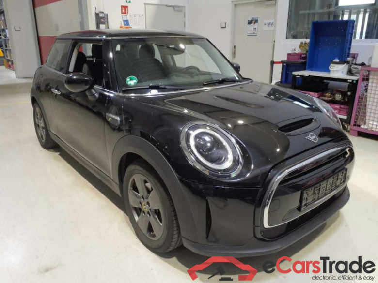 MINI Mini 3-trg. (F56)(2013->) DE - LimS3 SE, Cooper SE Essential Trim, (Facelift 2) 2021 - 2023