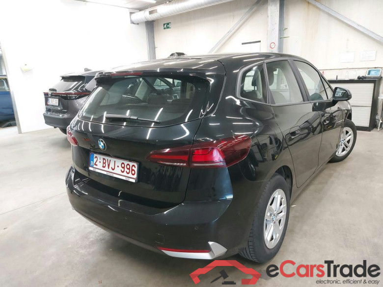 BMW 218d Active Tourer Aut. LED LC-Pro Navi-Pro KeylessGo Camera Klima PDC ... #2