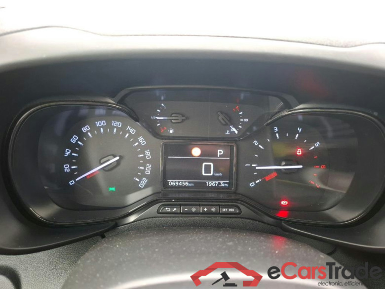 Berlingo Fourgon Driver M 650 1.2 PureTech 130CV BVA8 E6d #6
