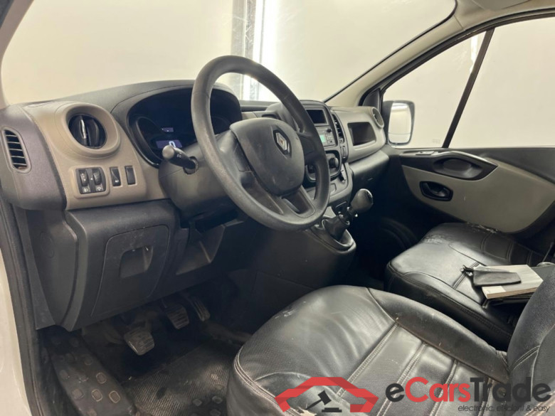 RENAULT TRAFIC 1.6 dCi 95 T29 L2H1 DC Générique #5