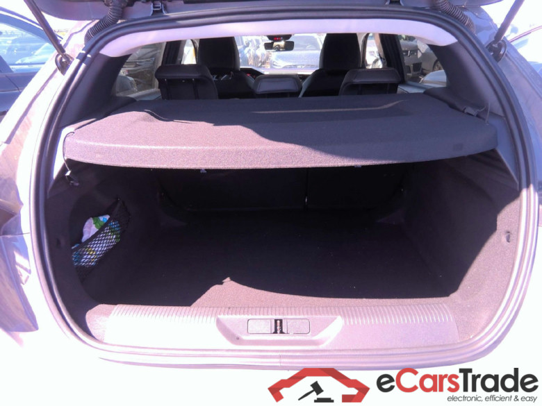 Peugeot 308 Allure Hybrid 145 e-DCS6 #6