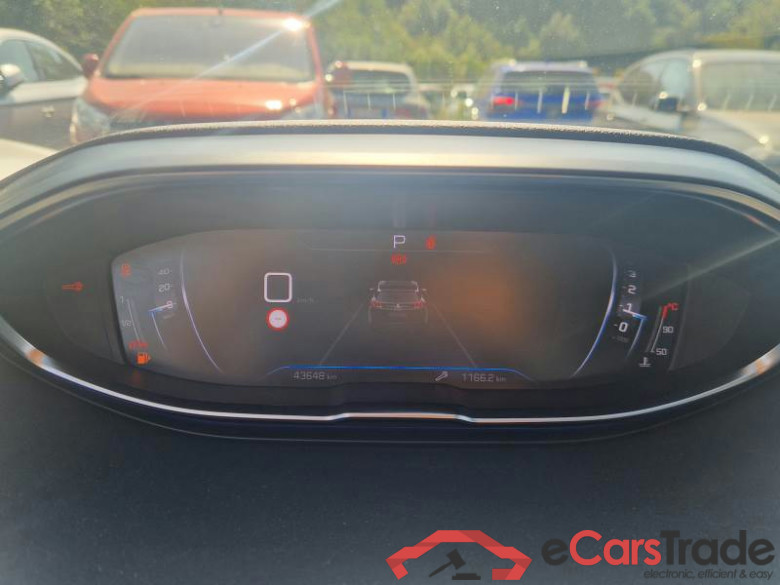 PEUGEOT 3008 / 2020 / 5P / SUV BLUEHDI 130 EAT8 SeS ACTIVE PACK #4