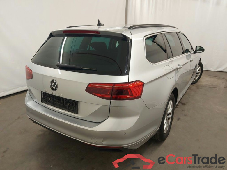 Volkswagen Passat Variant 2.0 TDI Style Aut. Pano LED-Matrix ACC Navi Sport-Seats KeylessGo Klima PDC ... #3