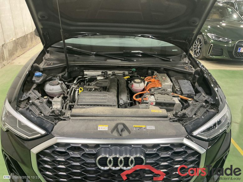 AUDI Q3 Sportback 1.4 45 TFSI E S TRONIC #6