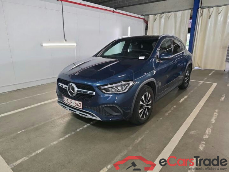 Mercedes GLA 250e Plug-In Hybrid Aut. Pano LED Widescreen Navi 1/2 Sport-Leather KeylessGo Camera Klima PDC ...