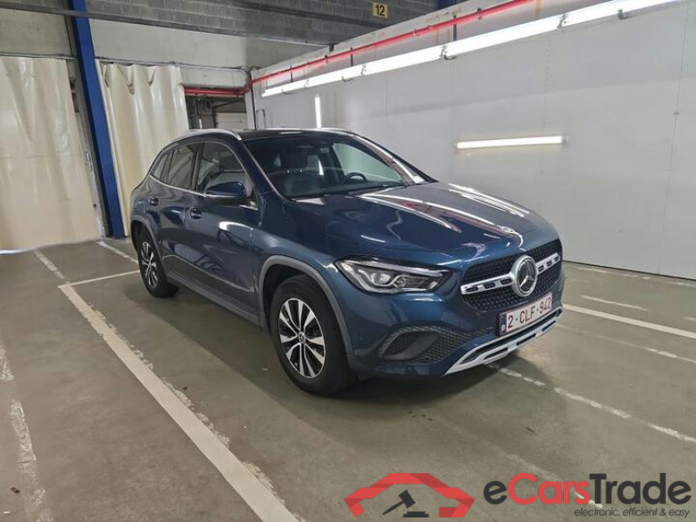Mercedes GLA 250e Plug-In Hybrid Aut. Pano LED Widescreen Navi 1/2 Sport-Leather KeylessGo Camera Klima PDC ... #2