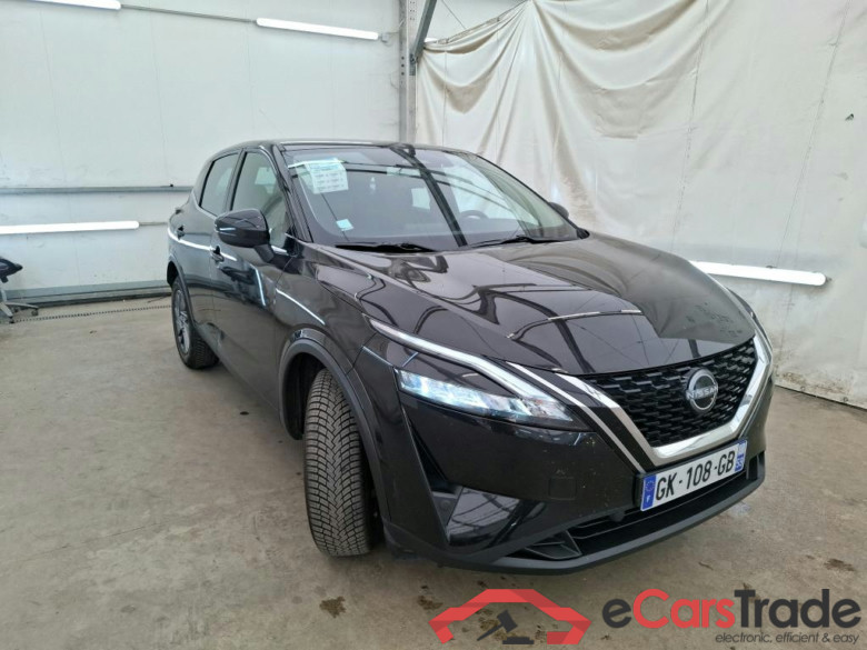 NISSAN Qashqai / 2021 / 5P / Crossover 1.3 MHEV 140 Business Edition #4