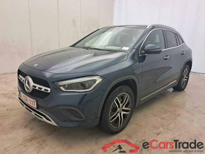 Mercedes GLA 250e Plug-In Hybrid Progressive Aut. Pano LED-Multibeam Widescreen Ambient Burmester Navi Sport-Leather KeylessGo Camera Klima PDC .... #1